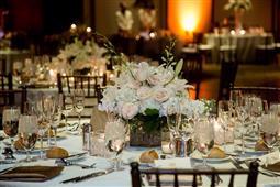 Wedding Table Decoration - Beautiful Centerpiece Ideas for Your Dream Wedding in New York,NY