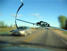 Dangers of driving around with a broken windshield in New York,NY
