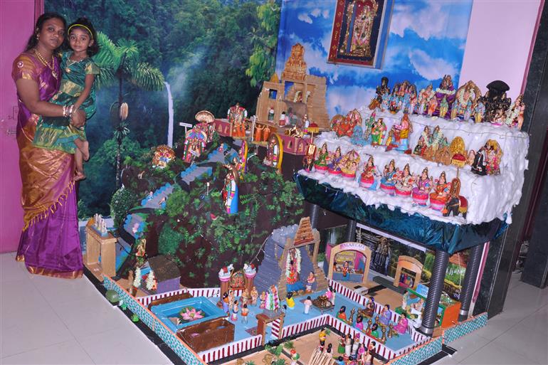 Srisailam Brahmotsavam continues for third day, deity to appear on Hamsa  Vahanam