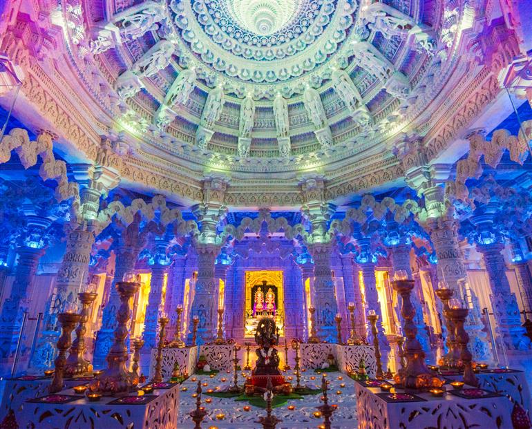 Diwali Celebrations at BAPS Shri Swaminarayan Mandir in Atlanta Local